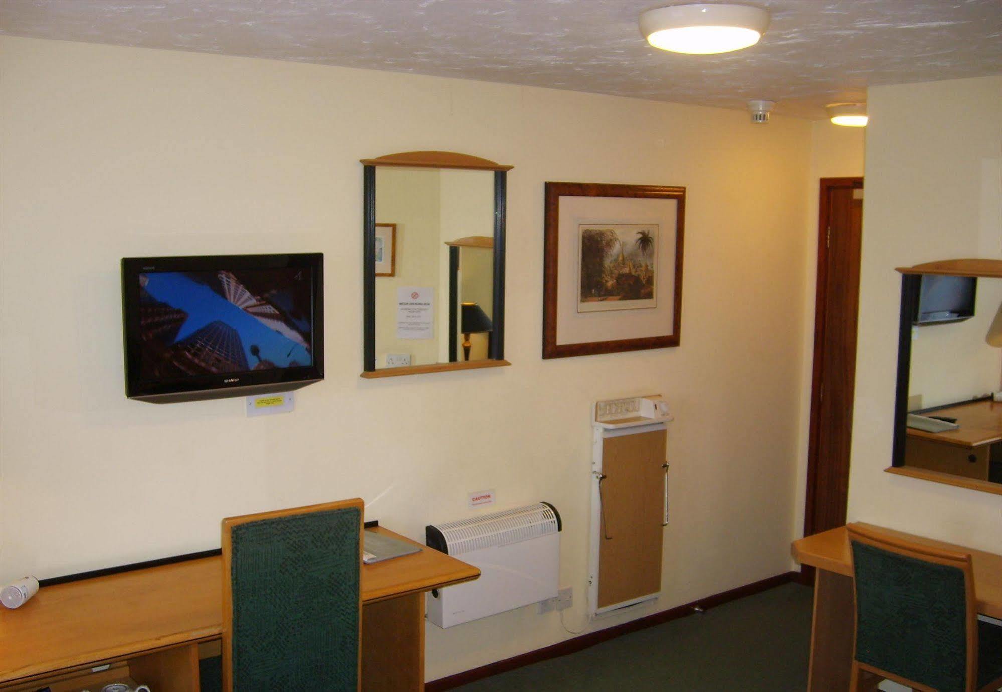 Redwings Lodge Sawtry Huntingdon Woodwalton ภายนอก รูปภาพ